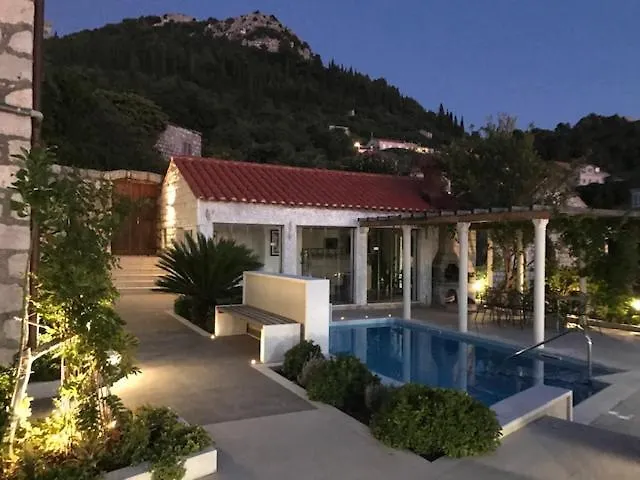 Villa Sarah